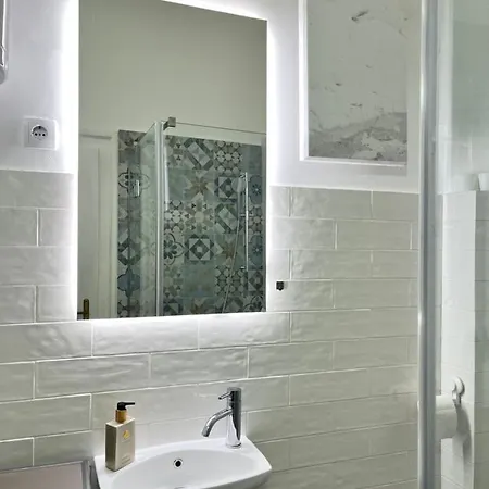 Enjoy Kalenic 公寓 *