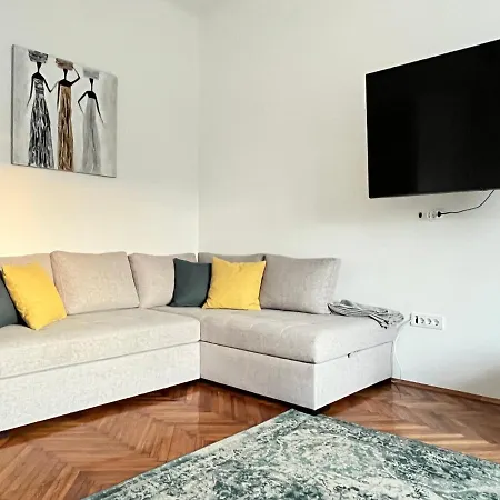 Enjoy Kalenic Apartment Belgrade