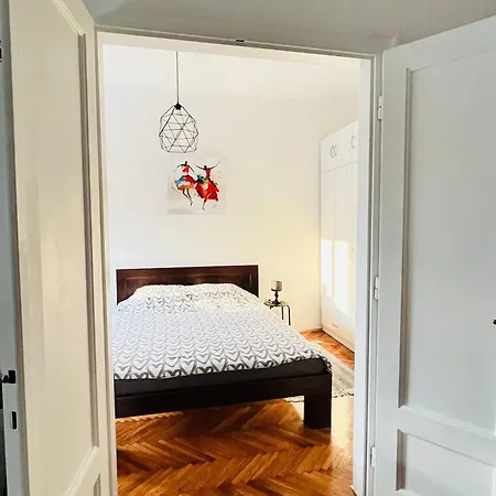 公寓 Enjoy Kalenic 贝尔格莱德